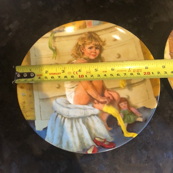 Vintage Reco Plates (set of 2) - Picture 6 of 6